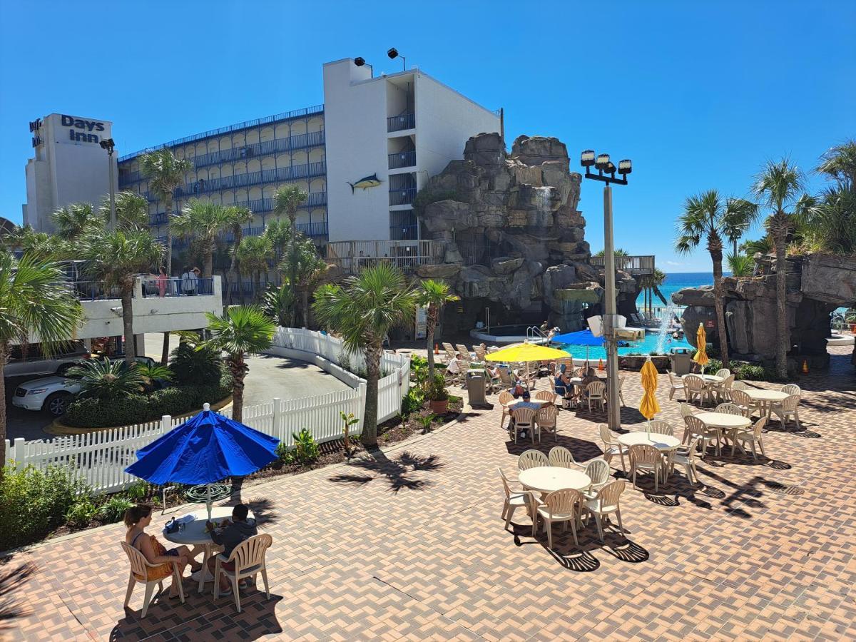 Days Inn By Wyndham Panama City Beach/Ocean Front Екстериор снимка