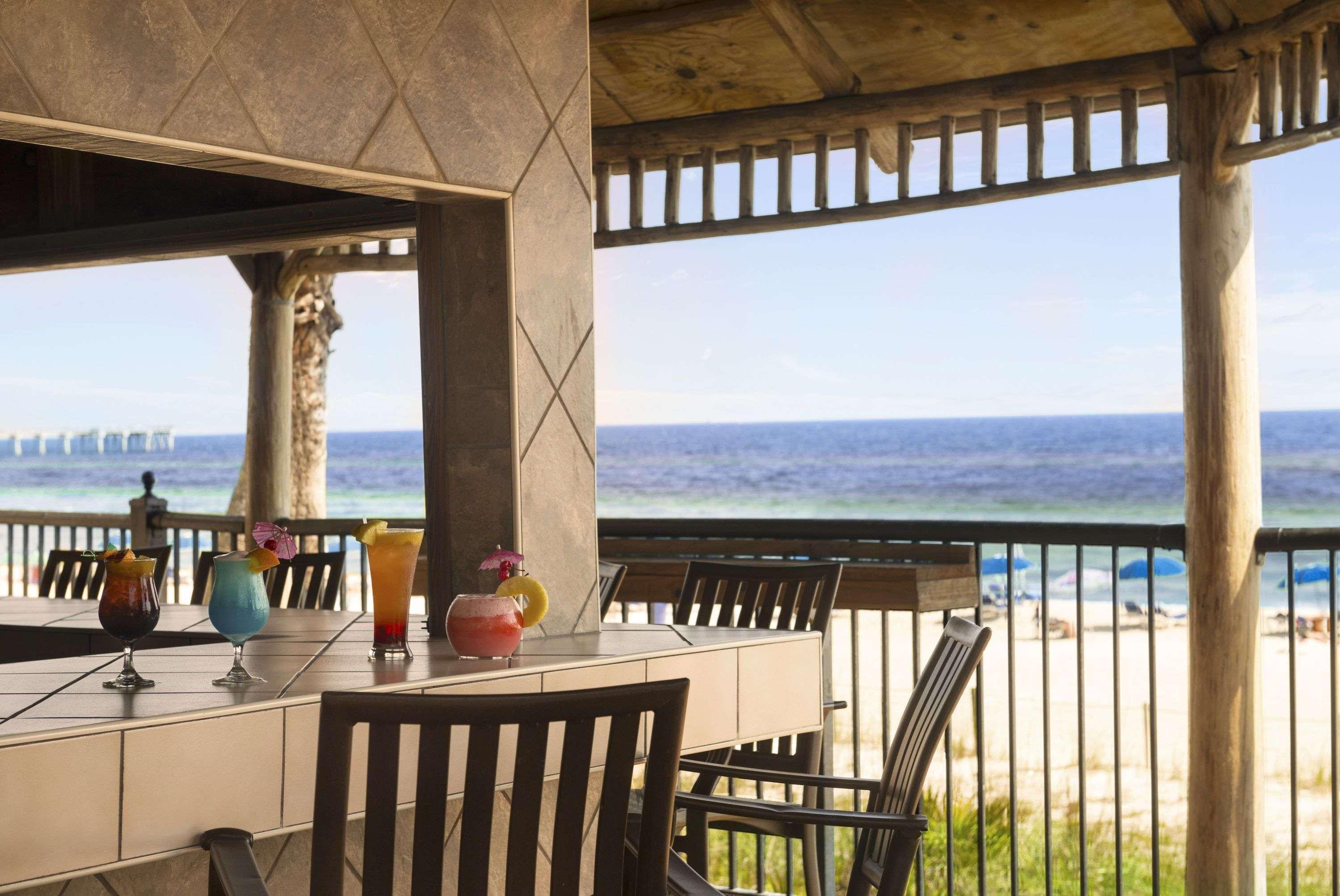 Days Inn By Wyndham Panama City Beach/Ocean Front Екстериор снимка
